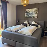 Gaestehaus Johannes 아파트 *